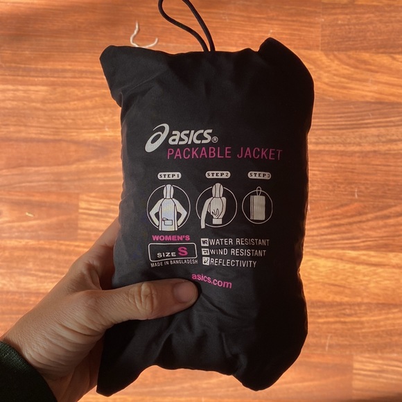 ASICS packable jacket - Picture 4 of 4
